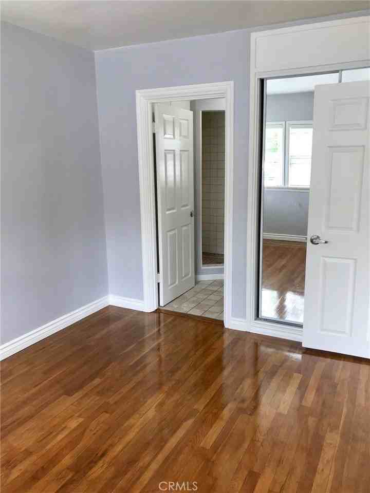 166 High Dr - Photo 4 of 17