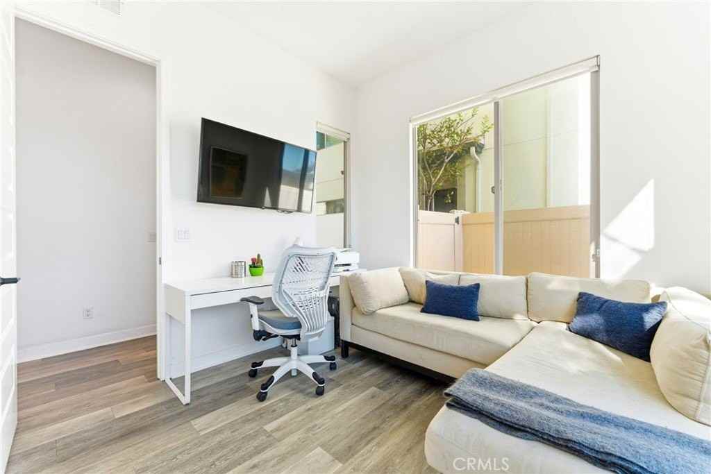 70 Ebb Tide Cir - Photo 3 of 35