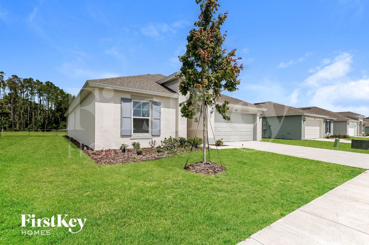 215 Southern Breeze Loop - Photo 2 of 15