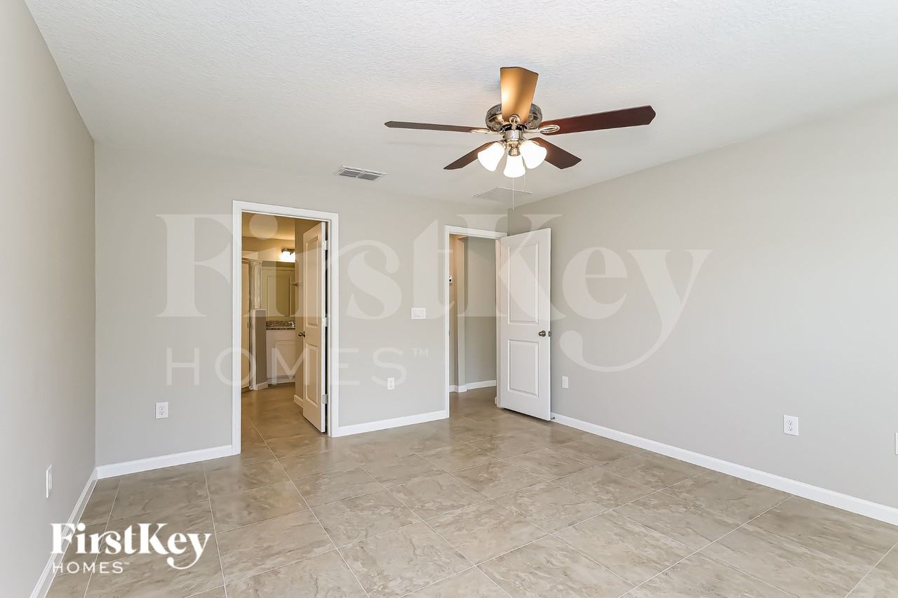 215 Southern Breeze Loop - Photo 7 of 15