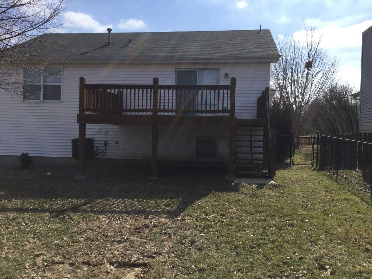 2 Aspen Pointe Dr - Photo 2 of 13