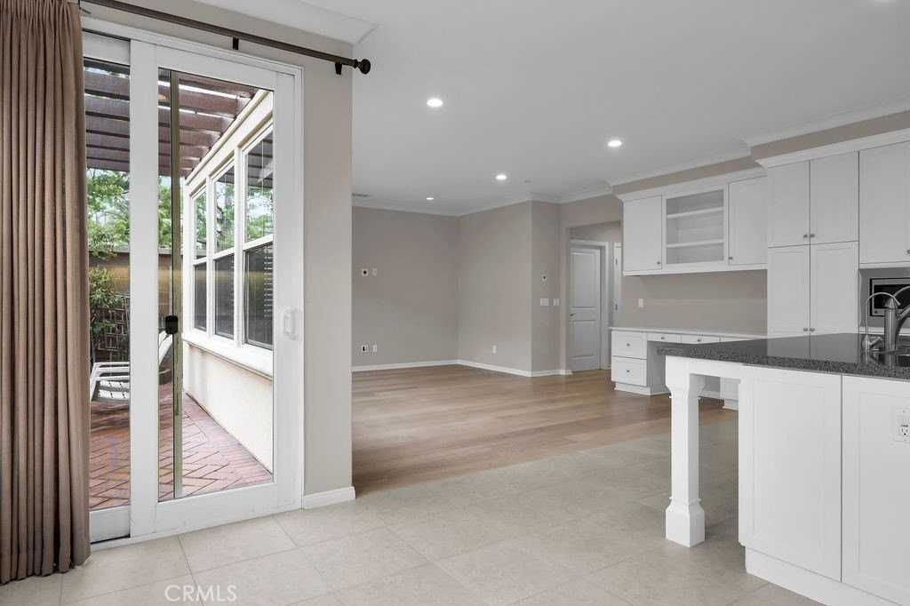 89 Devonshire - Photo 3 of 46