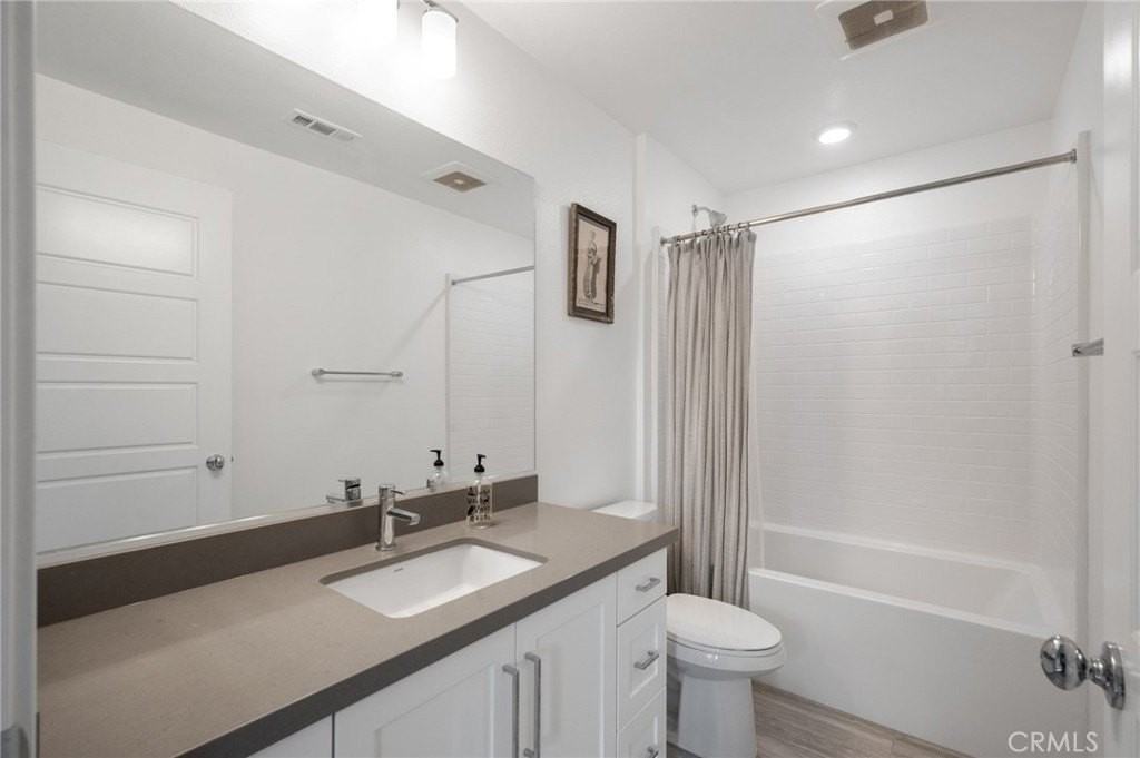 279 Dockside Ln - Photo 5 of 21