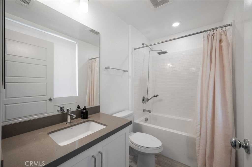 279 Dockside Ln - Photo 7 of 21