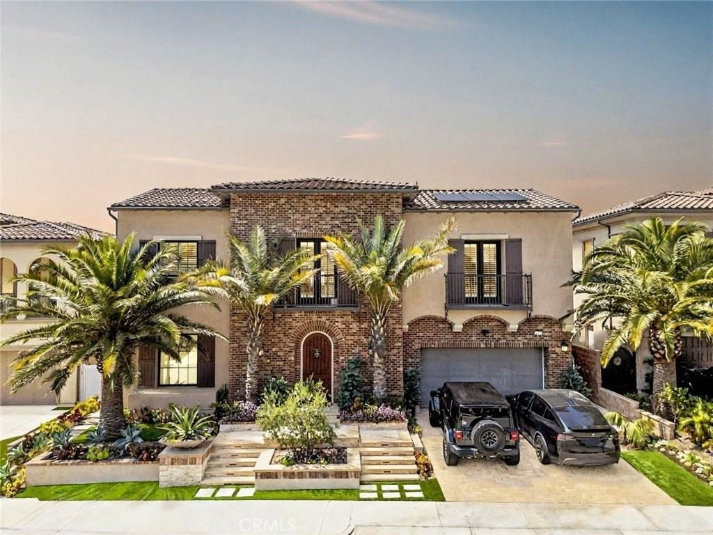 20300 W Windsor Ln - Photo 3 of 50