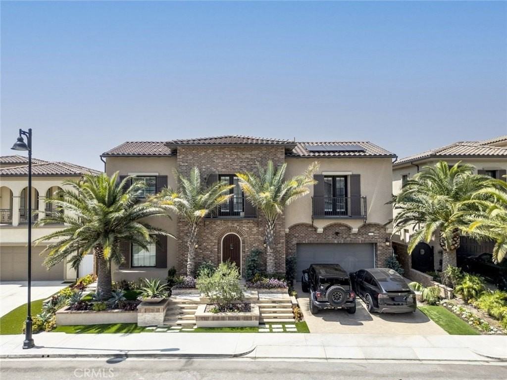 20300 W Windsor Ln - Photo 4 of 50