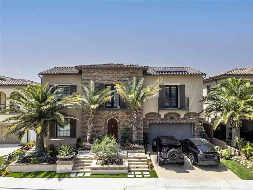 20300 W Windsor Ln - Photo 5 of 50