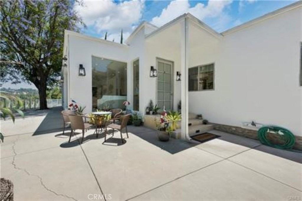 5353 Shirley Ave - Photo 2 of 25