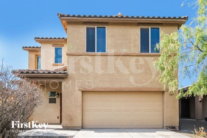 12072 W Formosa Ln - Photo 2 of 15