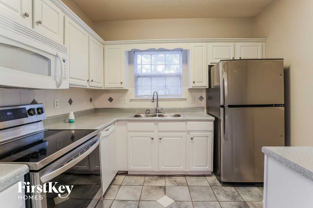 7820 Capps Ferry Rd - Photo 6 of 14