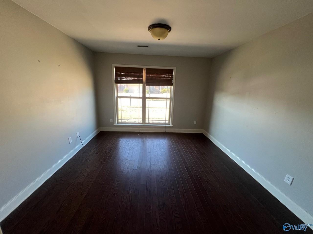 206 Healey Dr - Photo 7 of 17