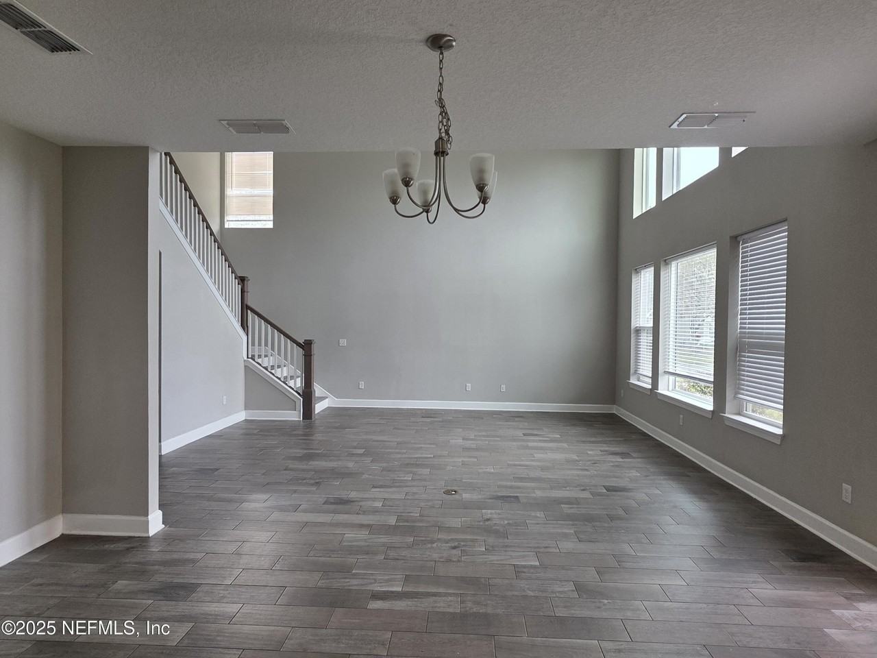 1494 Shadow Creek Dr - Photo 4 of 44