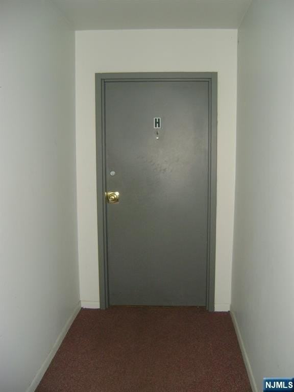 690 River Rd - Photo 2 of 8