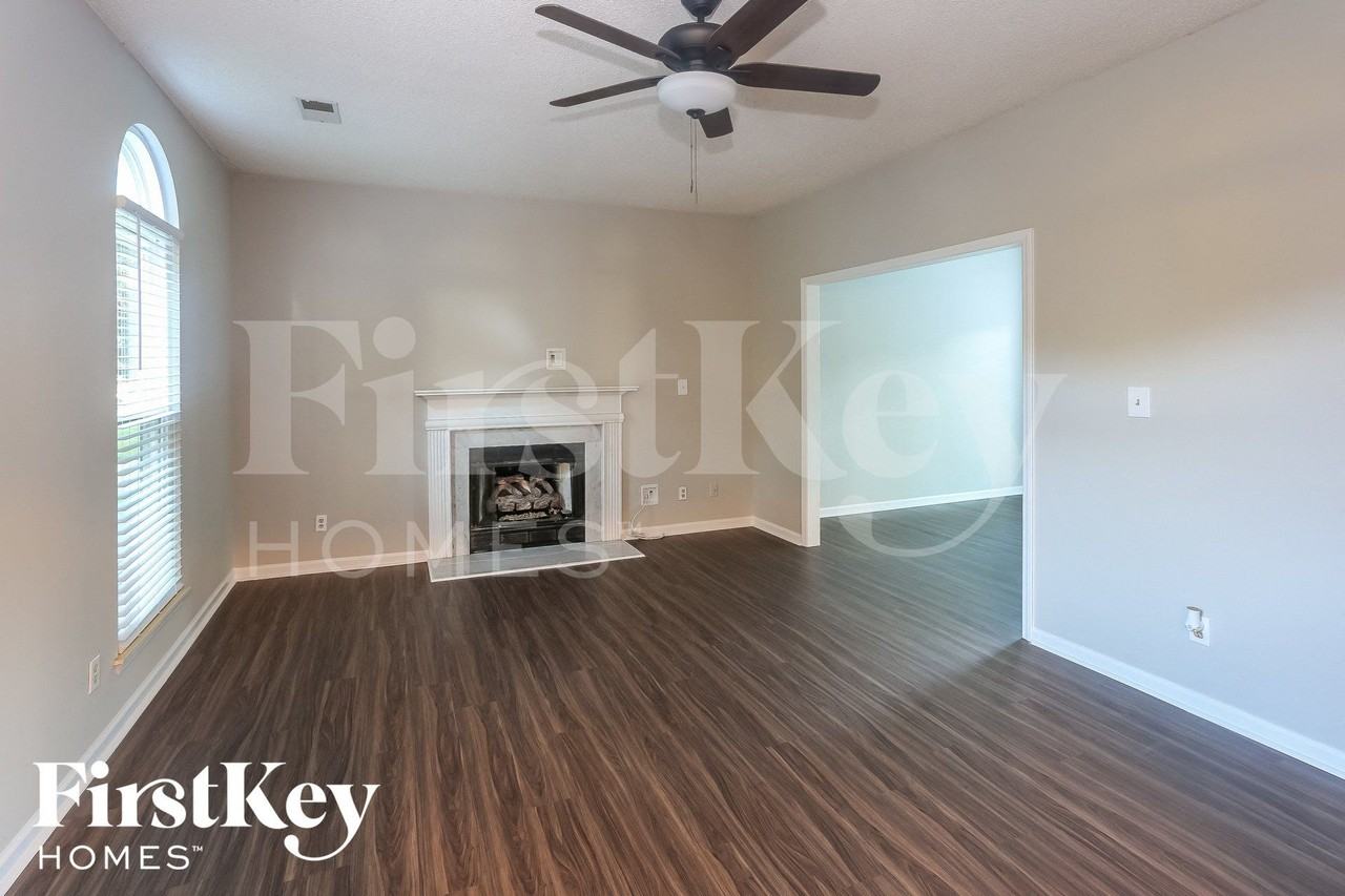 9101 Agnes Park Ln - Photo 3 of 14