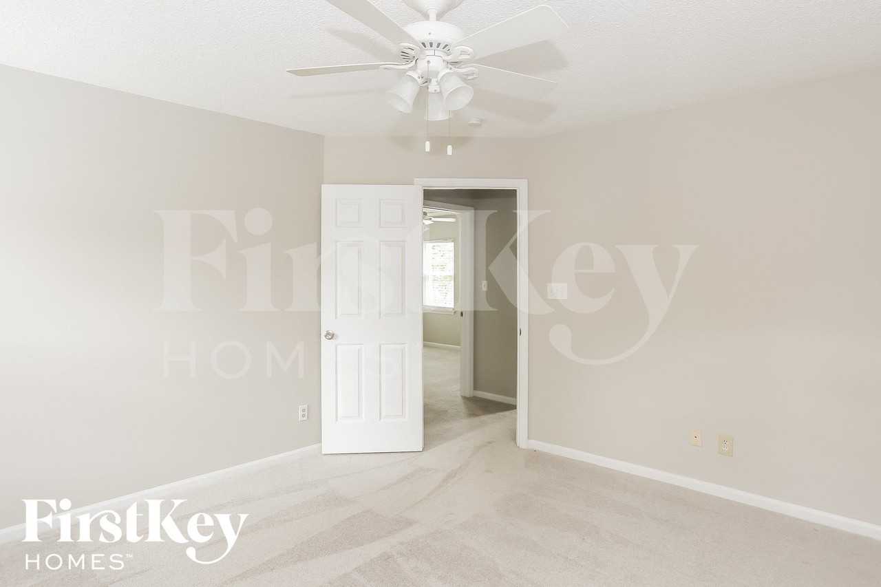 9101 Agnes Park Ln - Photo 7 of 14