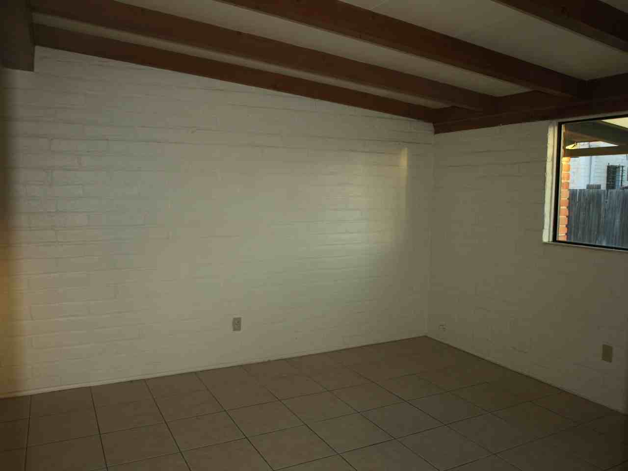 1216 - 1218 N Jones Blvd - Photo 2 of 42