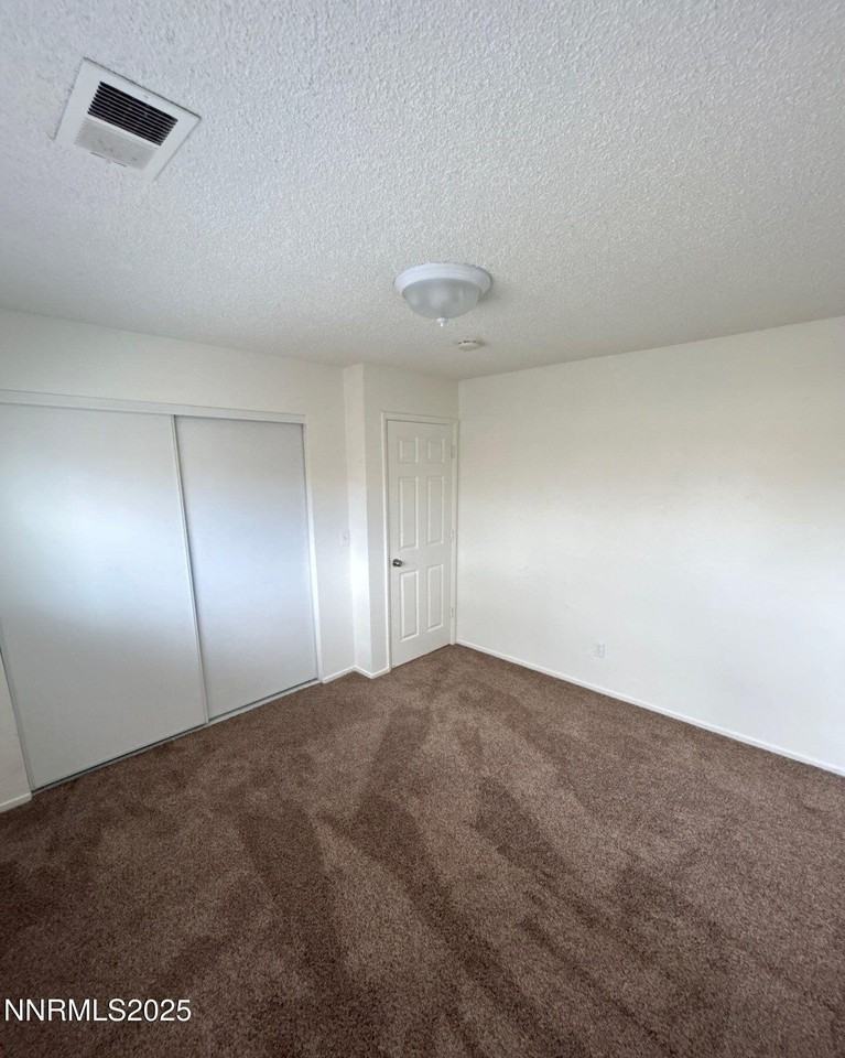 901 Virbel Ln Apt 5 #5 - Photo 6 of 12