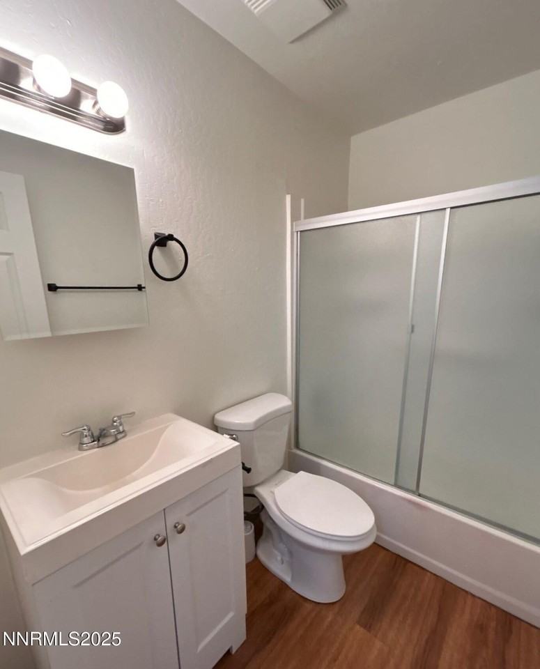 901 Virbel Ln Apt 5 #5 - Photo 7 of 12