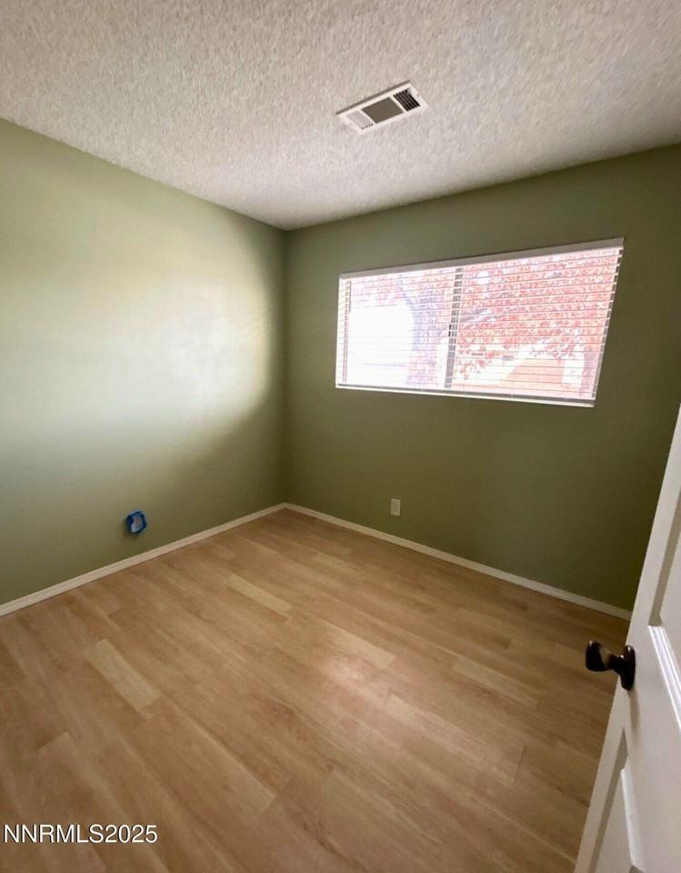 3545 Willow Hills Cir - Photo 2 of 5