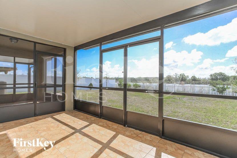 3512 Cayugas Loop - Photo 7 of 15