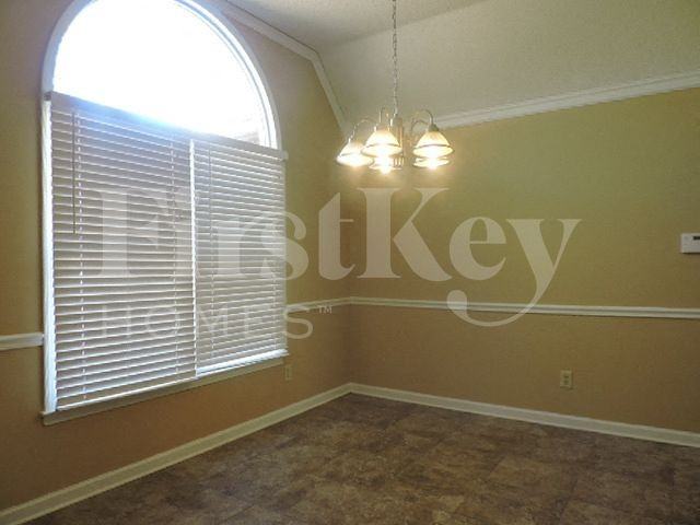 9329 Barrow Dr - Photo 2 of 18