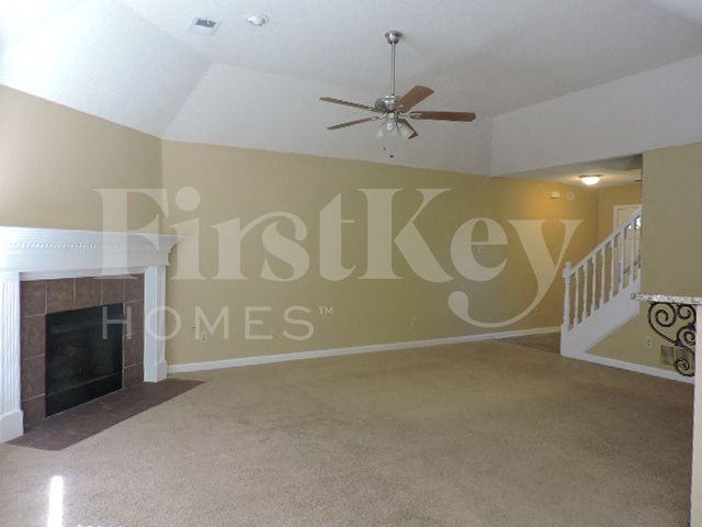 9329 Barrow Dr - Photo 4 of 18