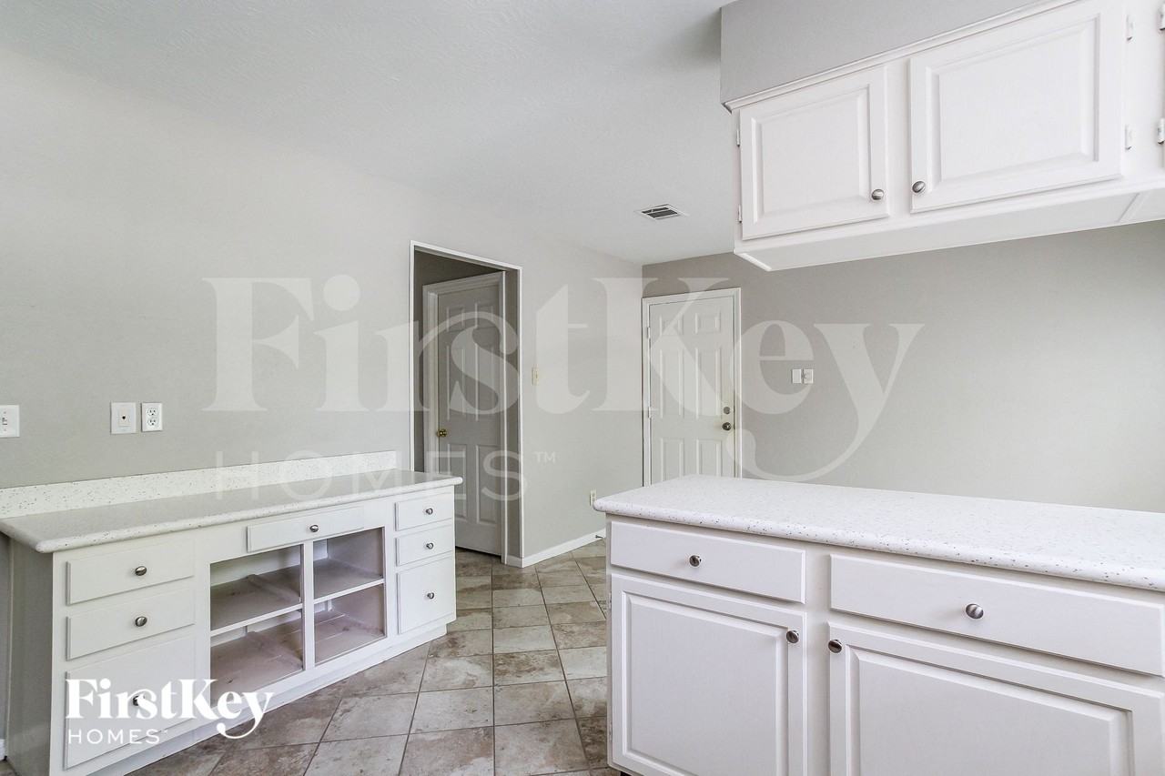 4434 Echo Falls Dr - Photo 7 of 15