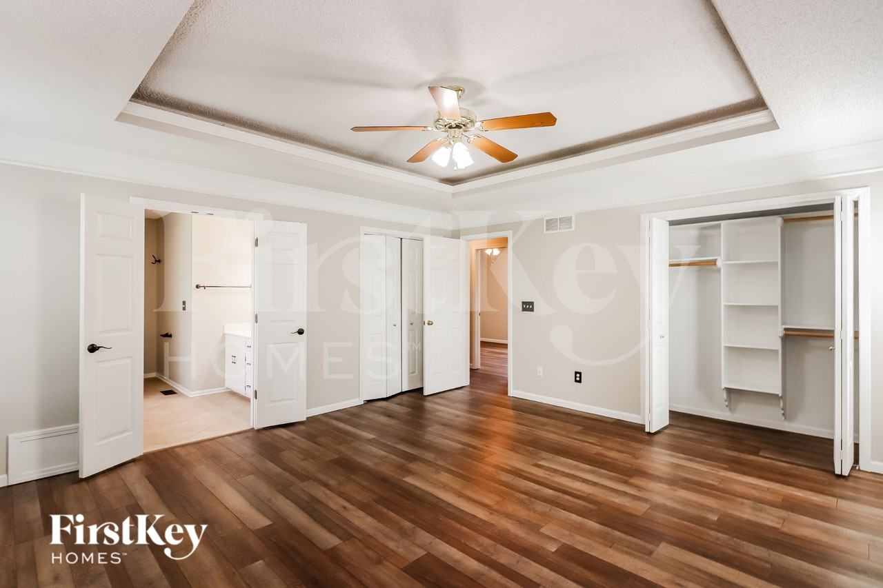 408 Preakness Dr - Photo 7 of 16