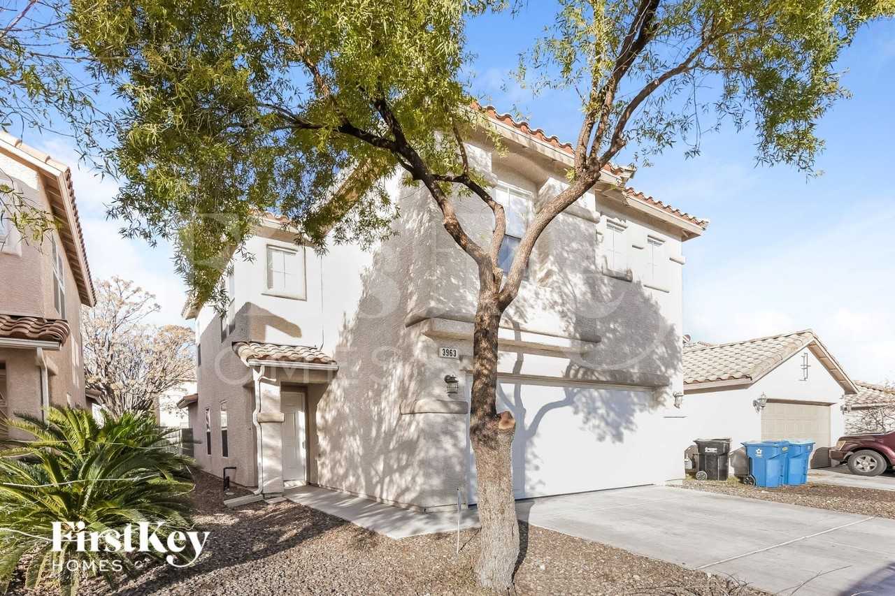 3963 Golden Prairie Ct - Photo 2 of 15