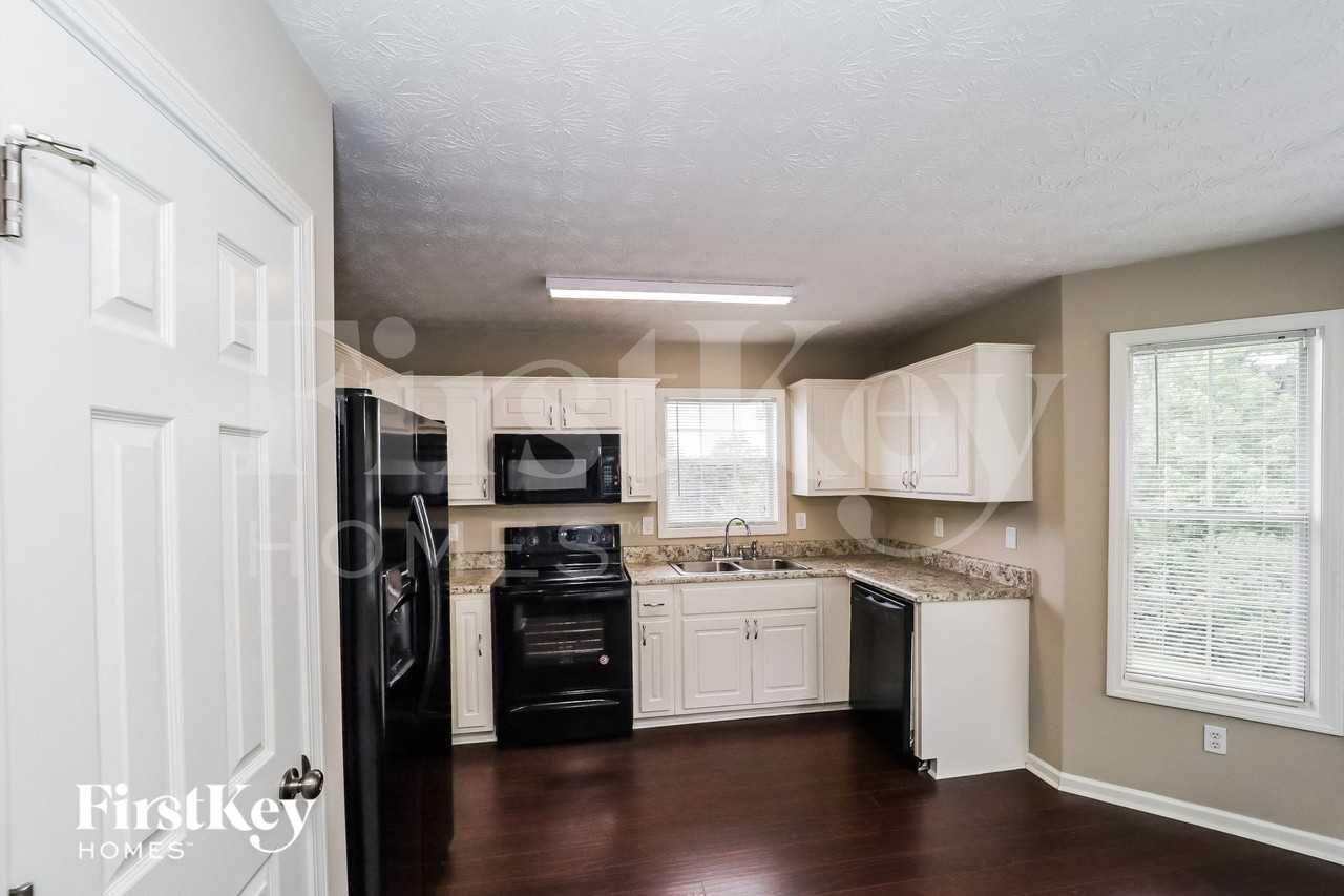 126 Calico Loop Rd - Photo 5 of 15