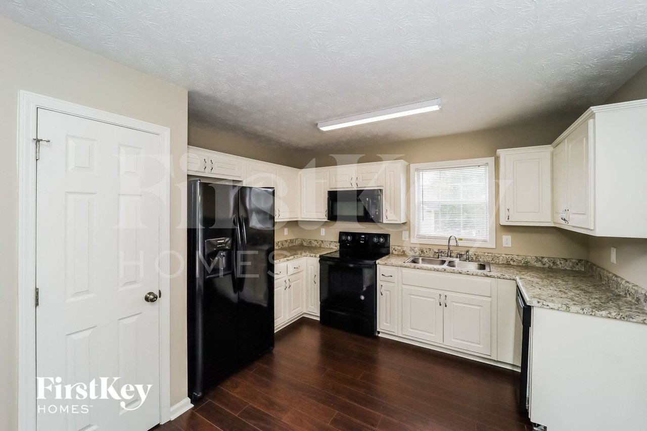 126 Calico Loop Rd - Photo 6 of 15