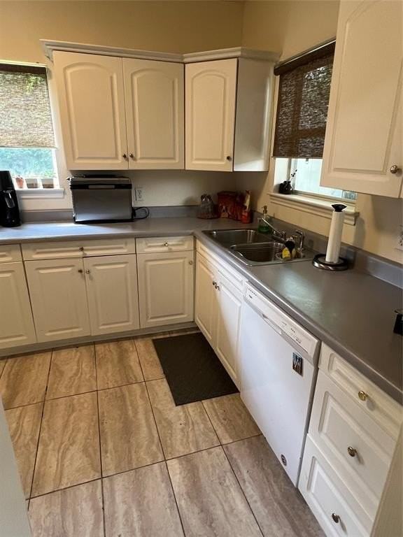 5107 Manett St - Photo 2 of 3