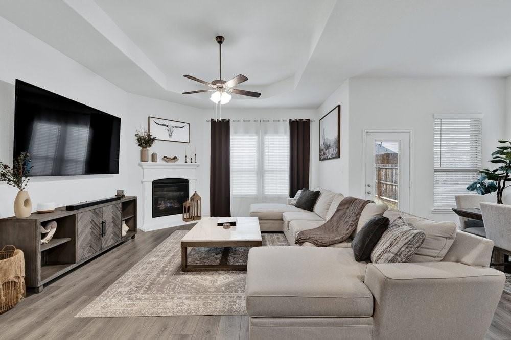 3027 Moccasin Ln - Photo 5 of 40