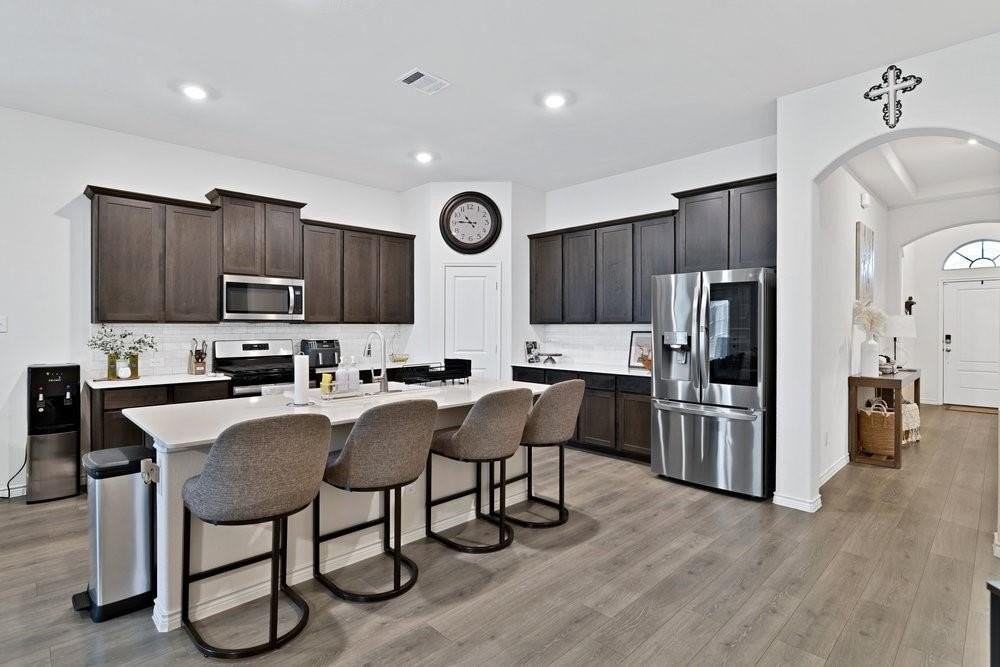 3027 Moccasin Ln - Photo 6 of 40