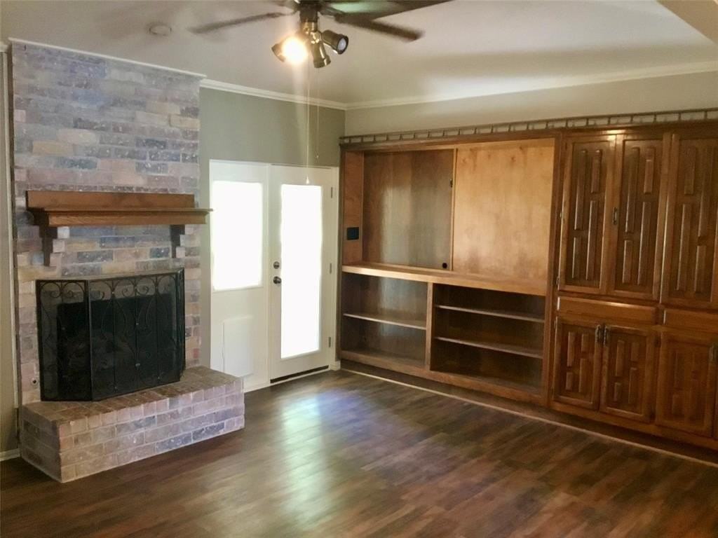 2030 Golf Ct - Photo 2 of 14