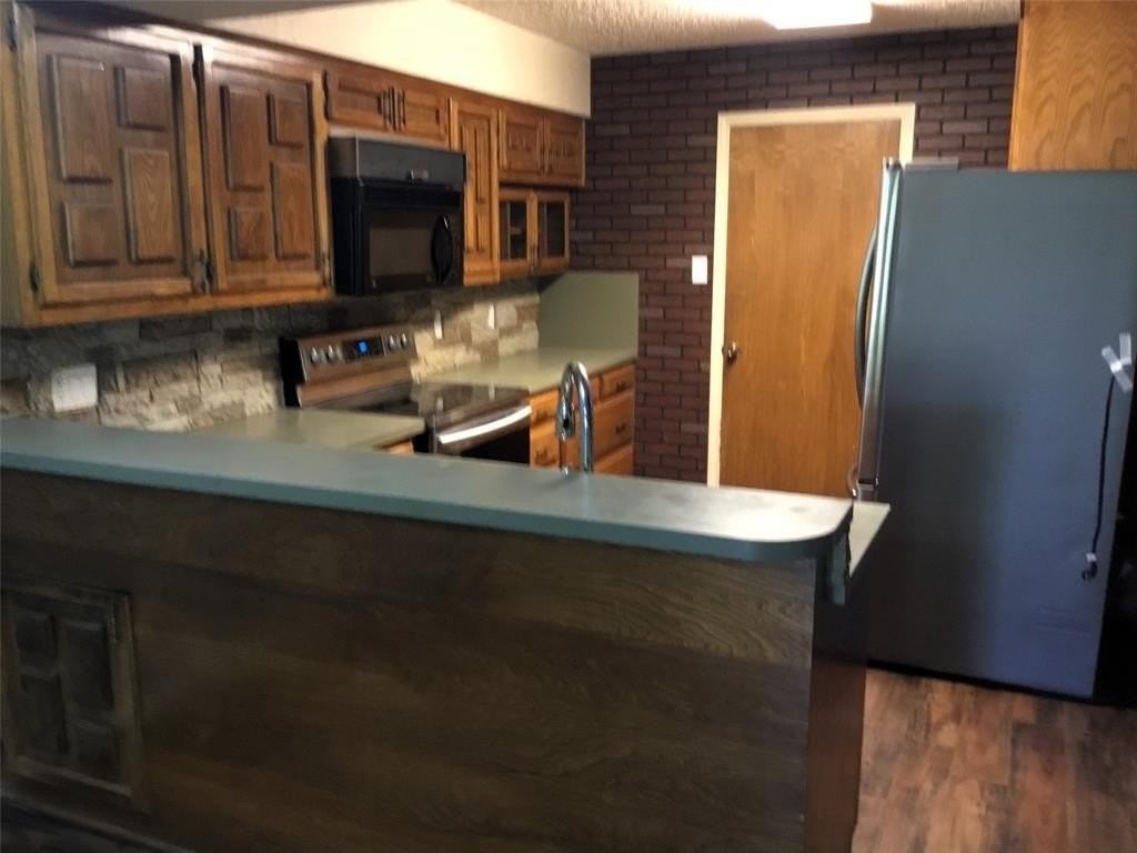 2030 Golf Ct - Photo 5 of 14