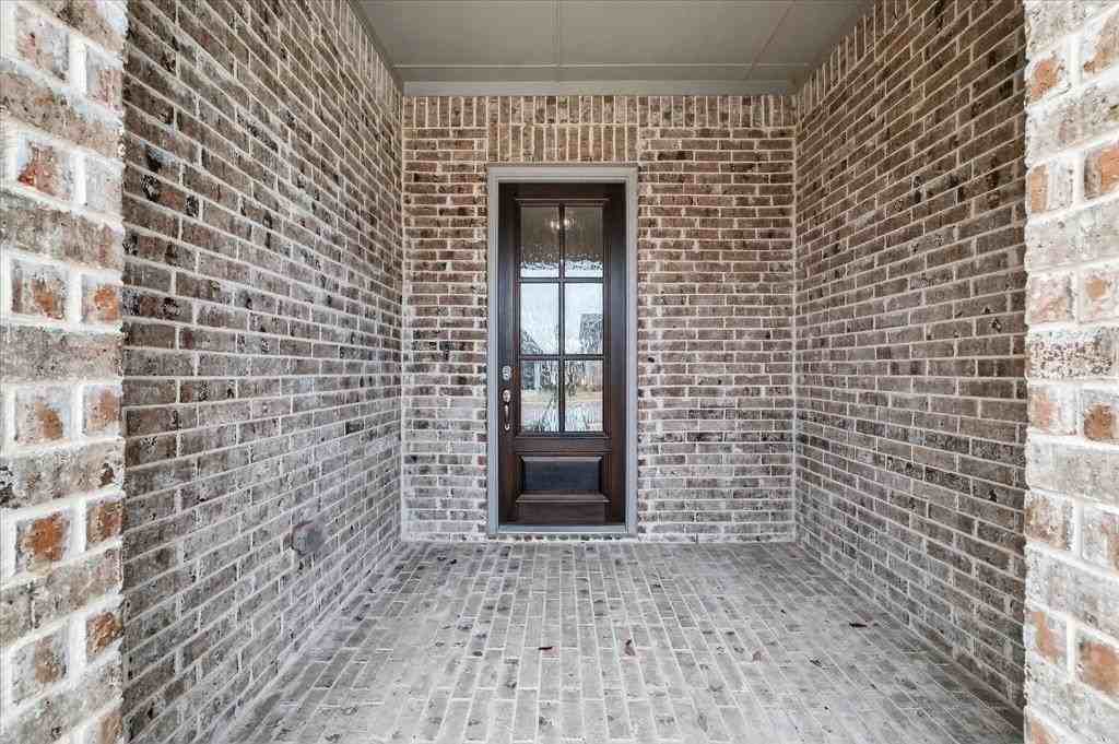 4825 Secluded Ct - Photo 4 of 39