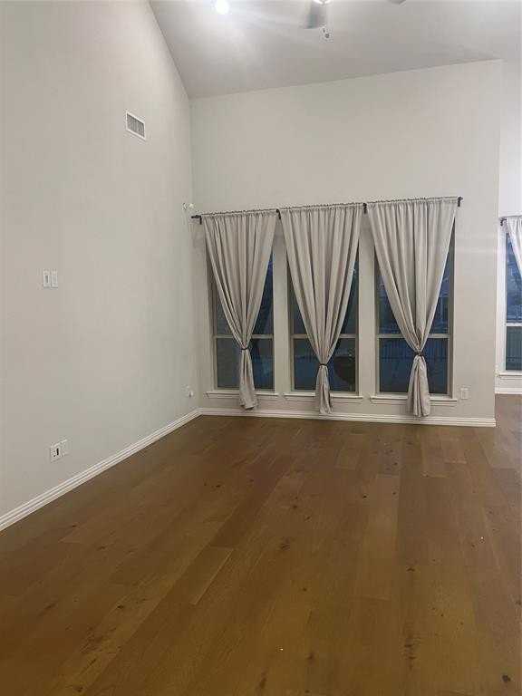 4304 Expedition Dr - Photo 4 of 19