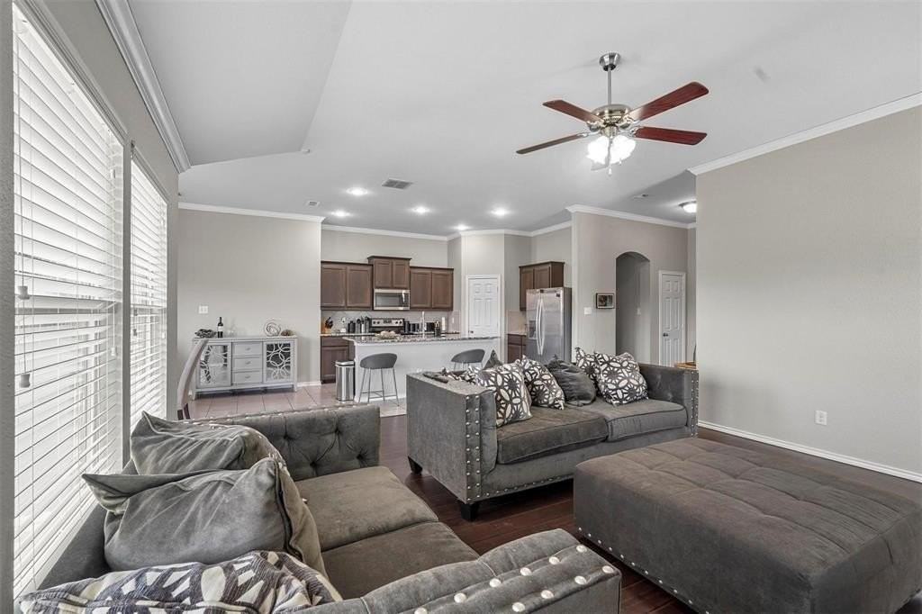 1948 Day Break Dr - Photo 5 of 25