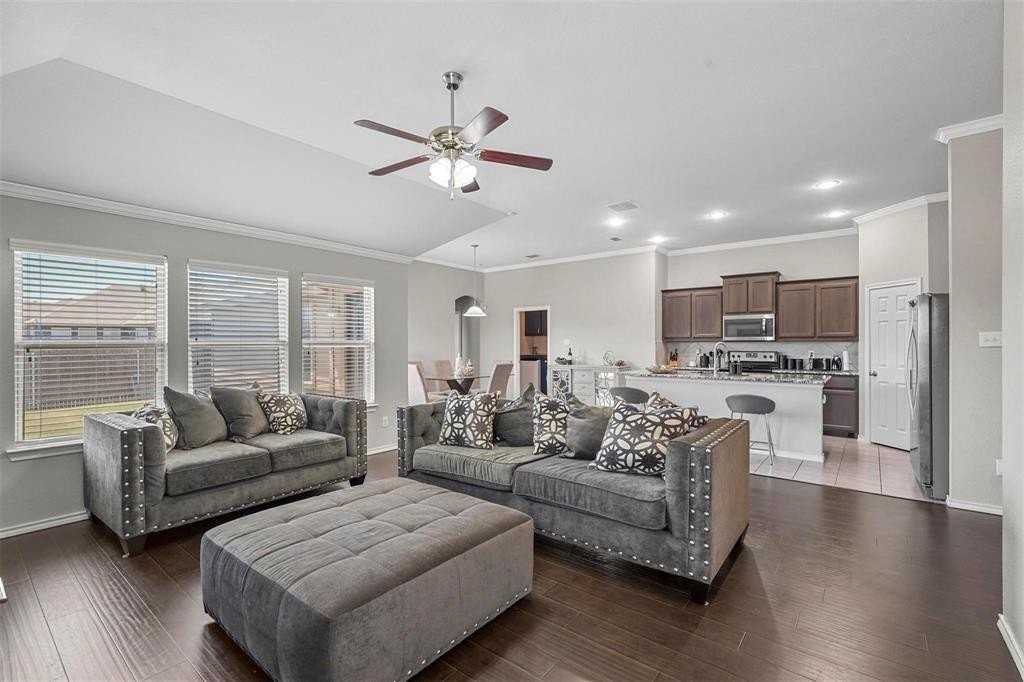 1948 Day Break Dr - Photo 6 of 25