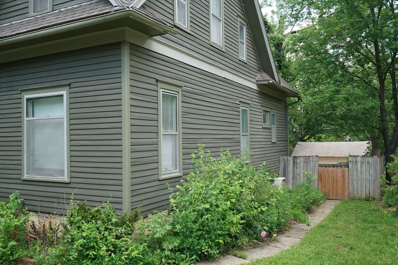 942 Missouri St - Photo 2 of 8