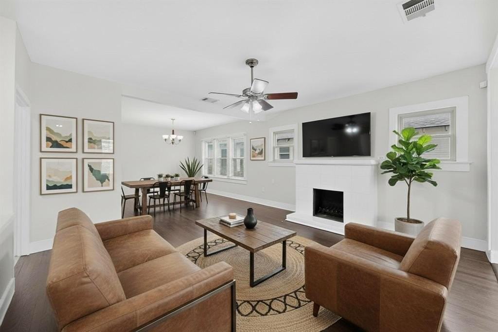 2009 Berwick Ave - Photo 7 of 29