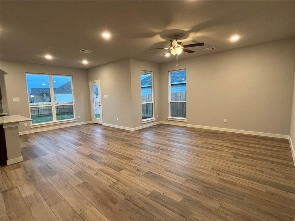 4229 Centerfire Rd - Photo 5 of 14