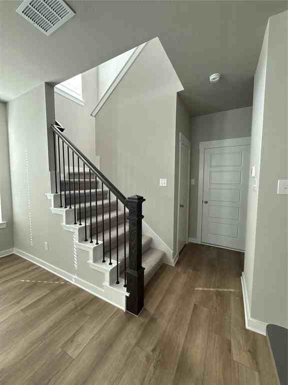 242 Territory Trl - Photo 5 of 17