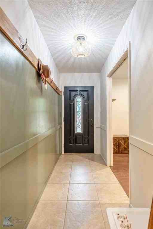 4102 Concord Ct - Photo 3 of 40