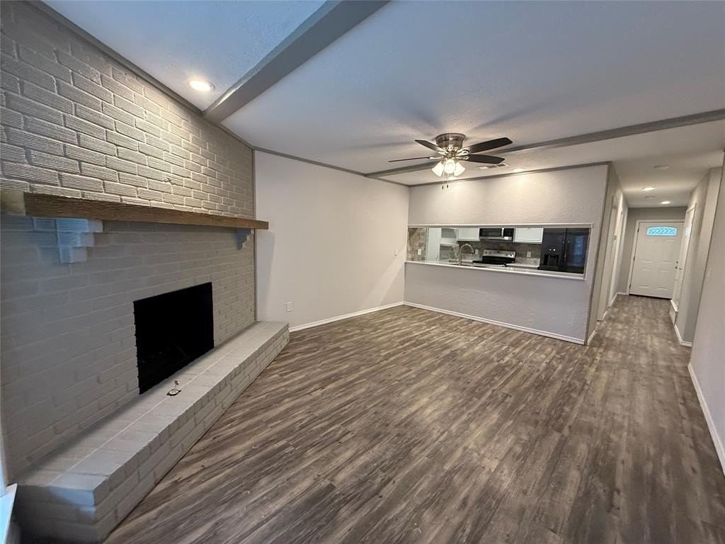 1920 N Floyd Rd - Photo 5 of 29