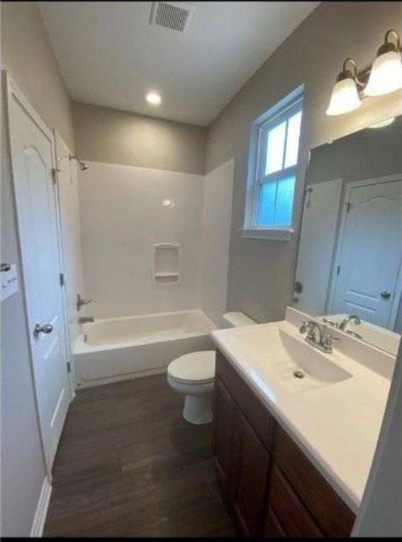 3309 S 3rd St - Photo 7 of 10