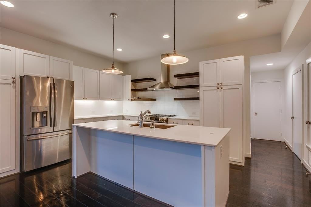 602 Finley Ct - Photo 6 of 38