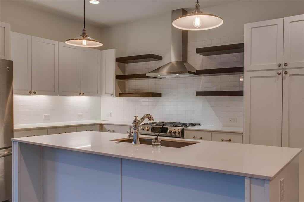 602 Finley Ct - Photo 7 of 38