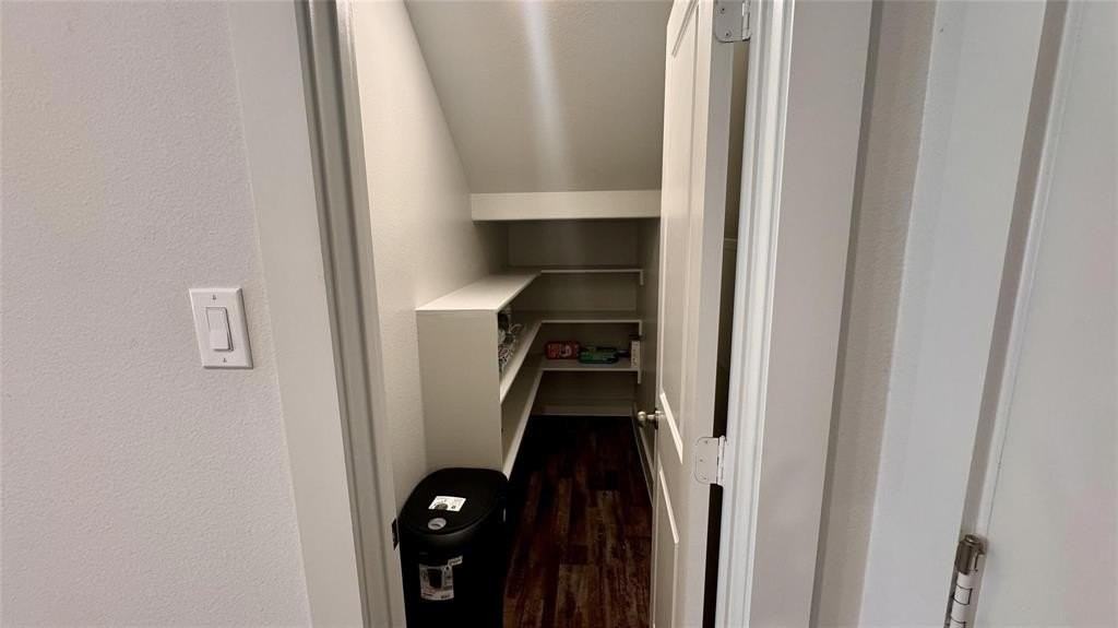 1426 Birds Fort Trl - Photo 5 of 23